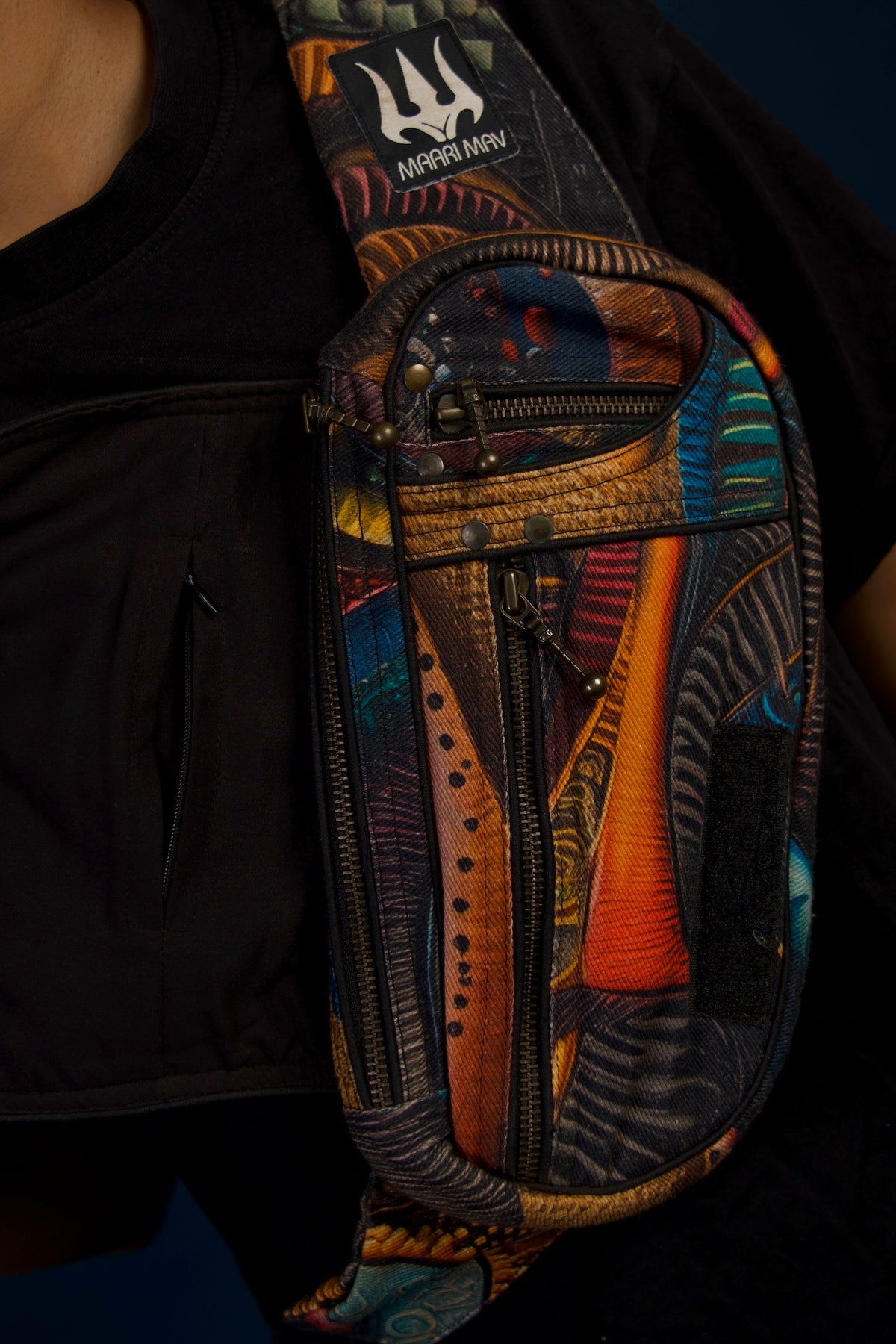 MAARI MAV Multi-Design Sling Bag