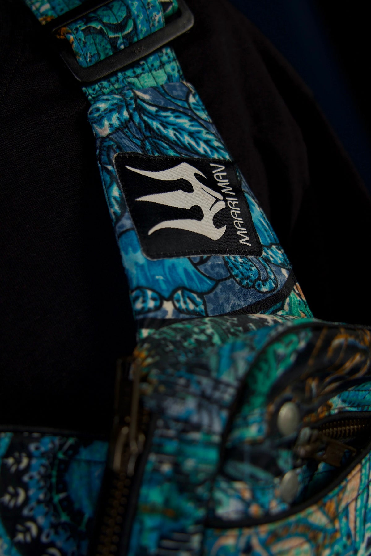MAARI MAV Multi-Design Sling Bag