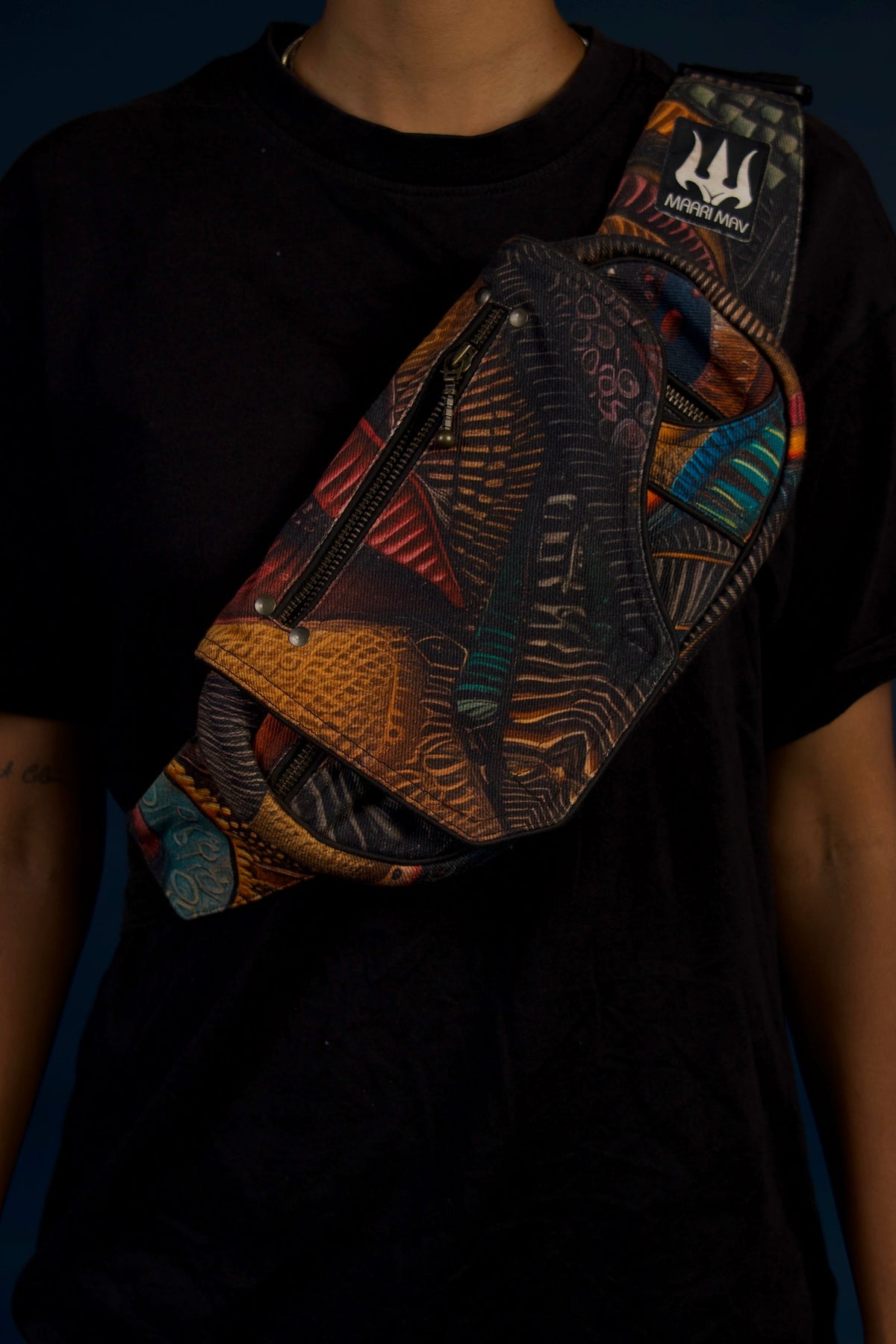 MAARI MAV Multi-Design Sling Bag