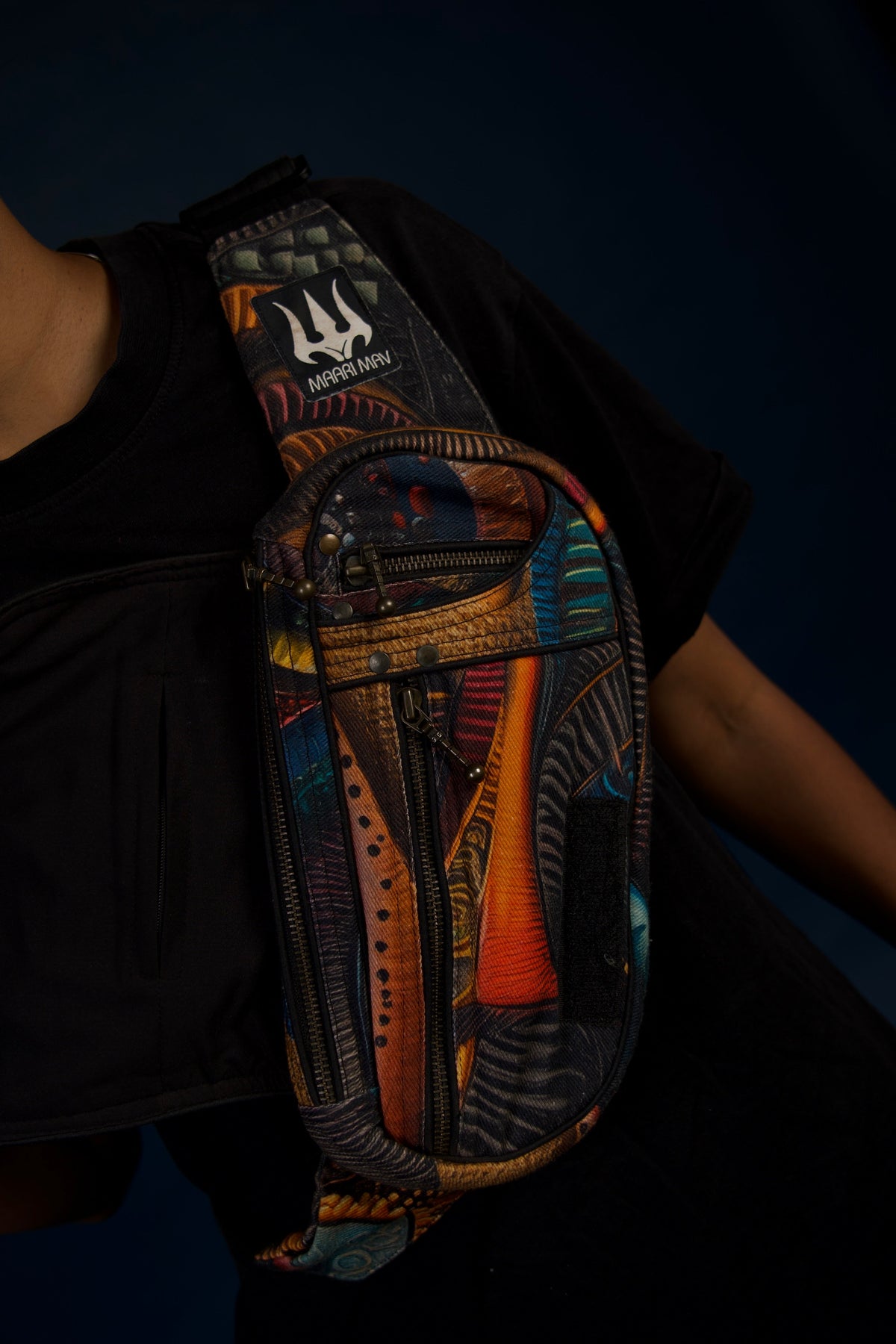 MAARI MAV Multi-Design Sling Bag
